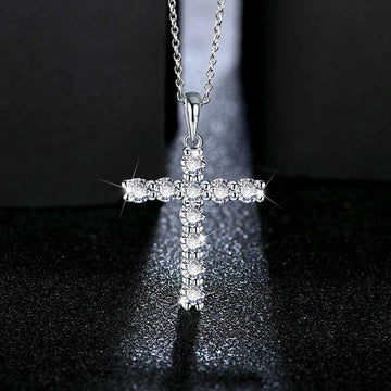 Beautiful Handmade Cross High Quality Moissanite Diamonds Necklace - Luxury Jewellery - The Jewellery Supermarket
